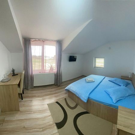 Casa Soral Bed & Breakfast Uriu Bagian luar foto