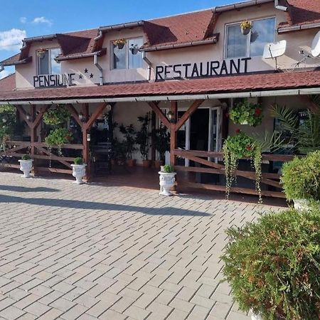 Casa Soral Bed & Breakfast Uriu Bagian luar foto