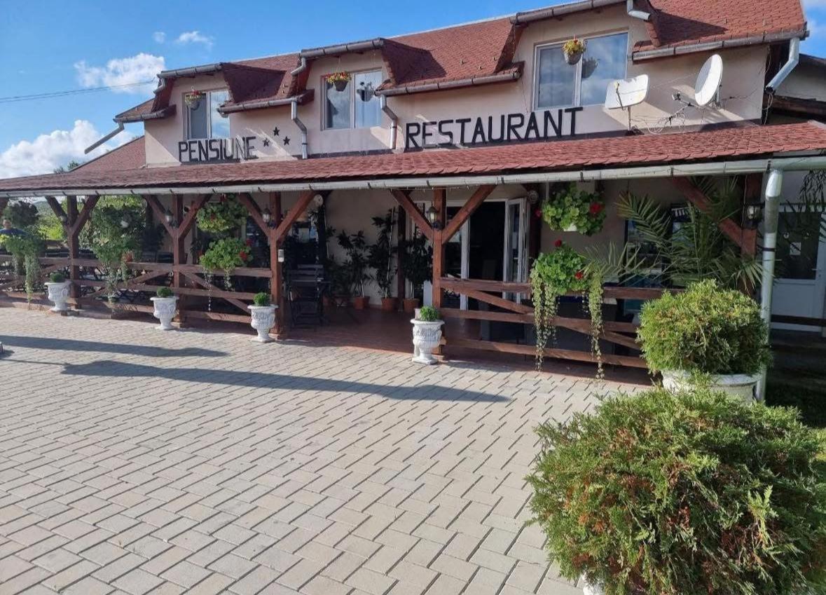 Casa Soral Bed & Breakfast Uriu Bagian luar foto